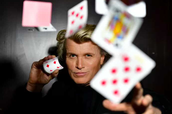 Hans Klok werkt aan tv-programma met nieuwe generatie goochelaars
